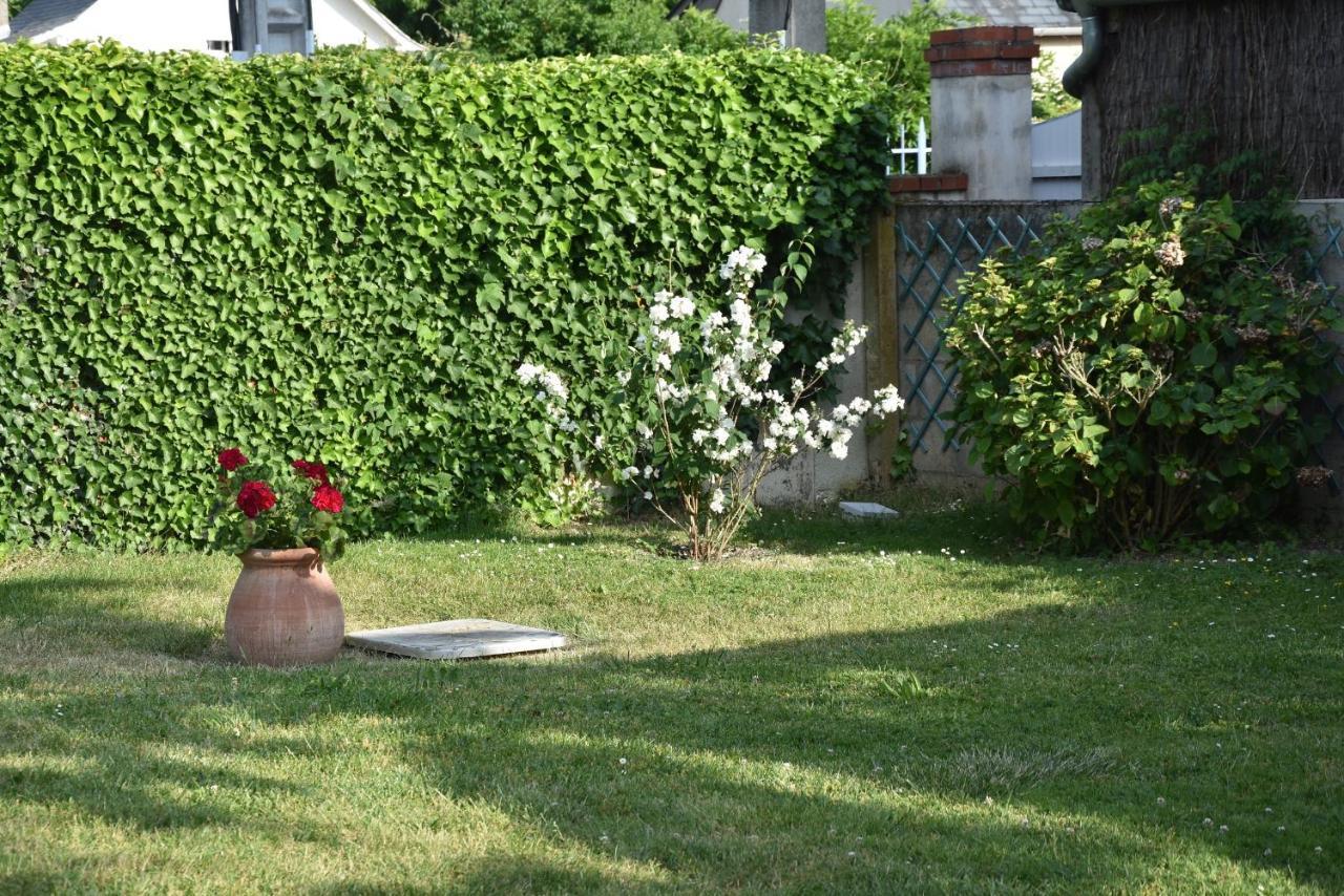 Le Clos Du Vieux Port Veretz Exterior photo